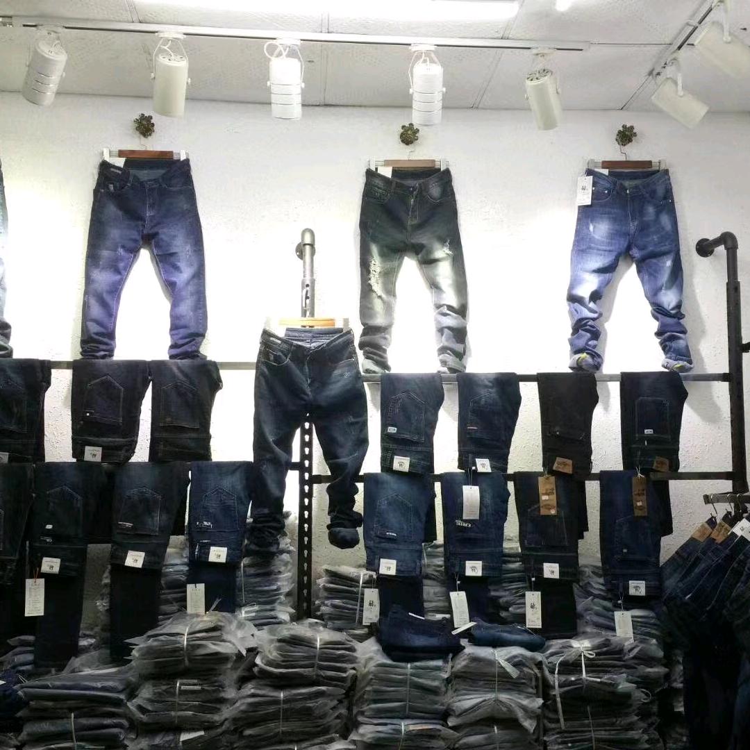 鸿杰男装牛仔服饰