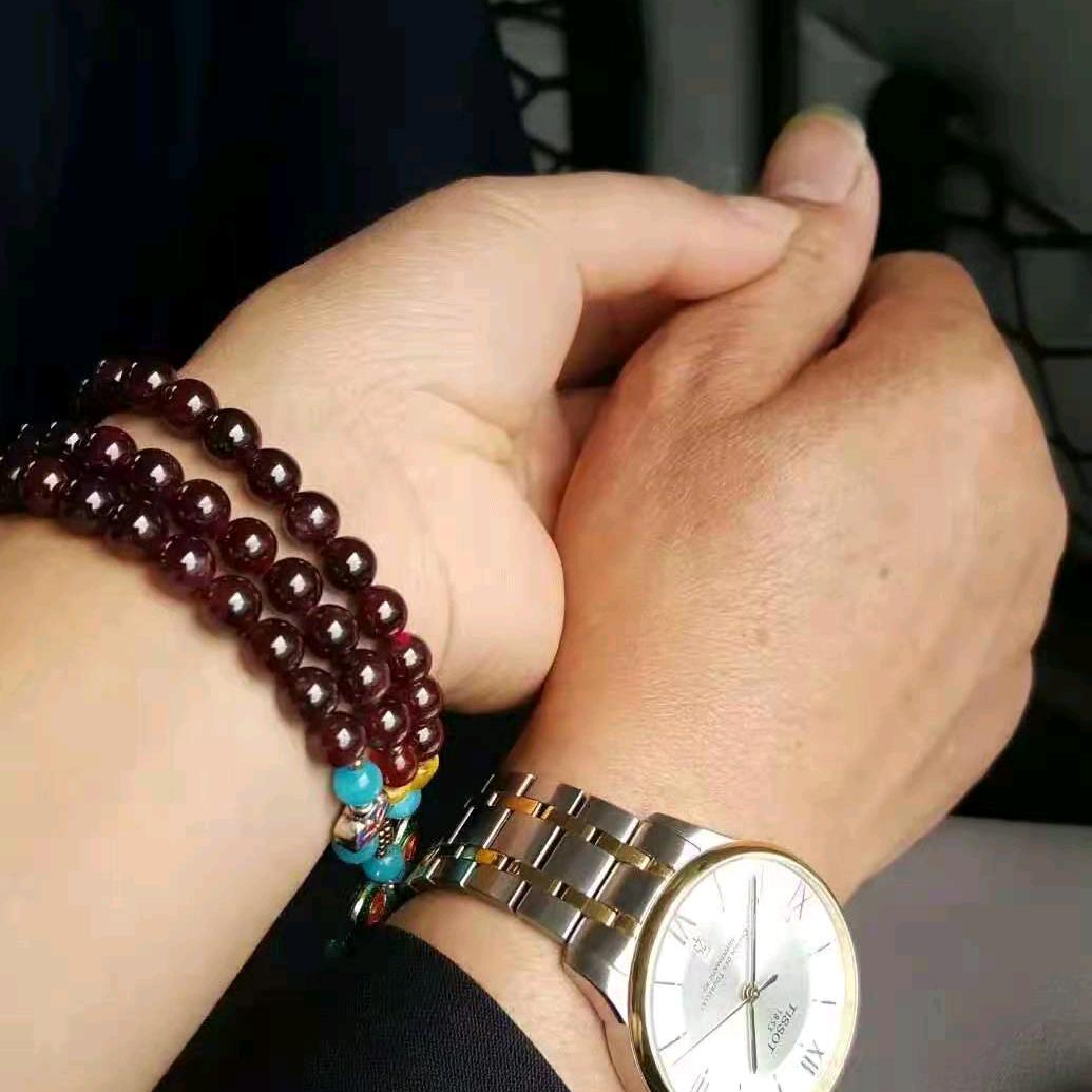 点亮星空的老黄