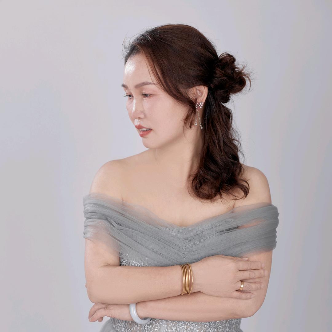 小小姐