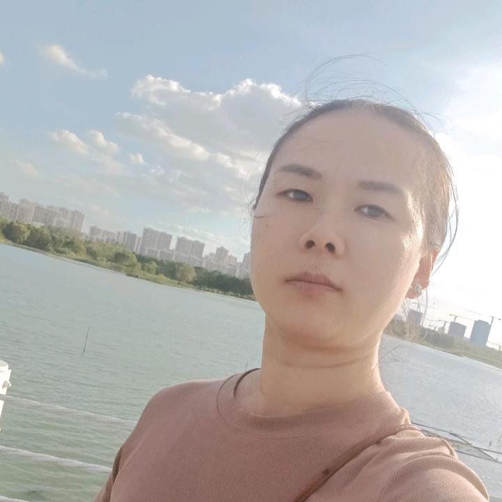 一个大鸭梨