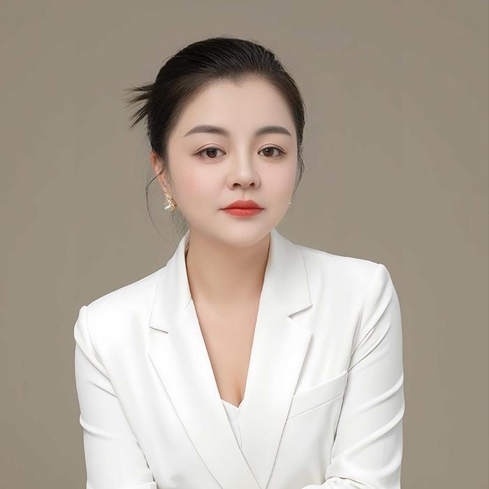 美业子辛（自媒体创业中）