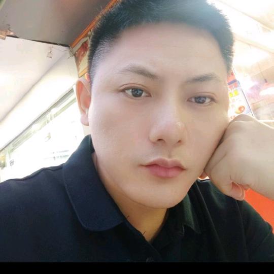 《水瓶♒恋爱脑》