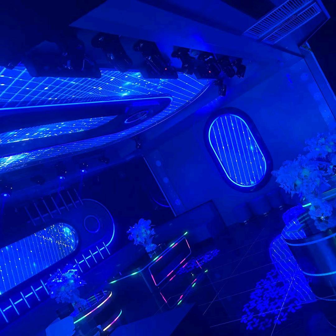 金色世纪娱乐会所