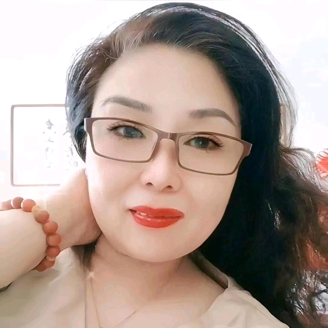 张欣育