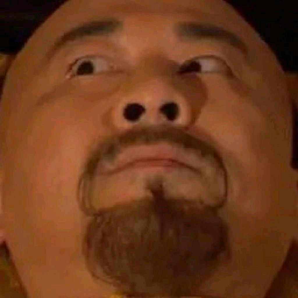 塞纳河大腿子.
