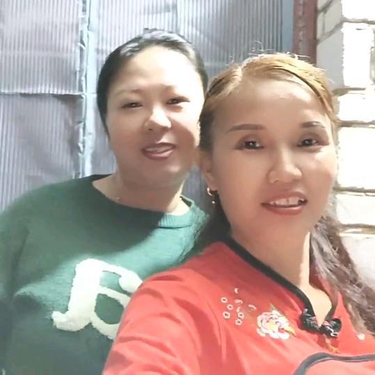 香连珍惜自己爱自己开心过好每一天
