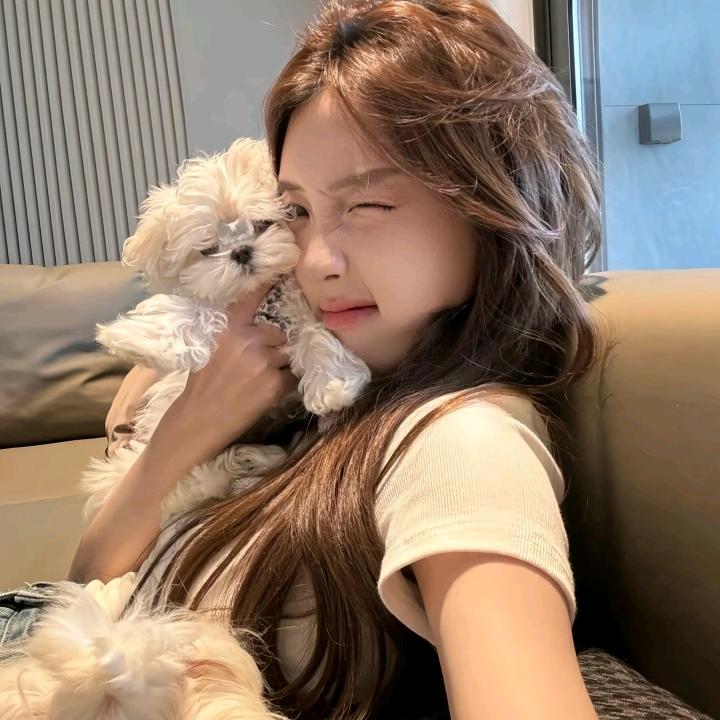 W L AYCR
