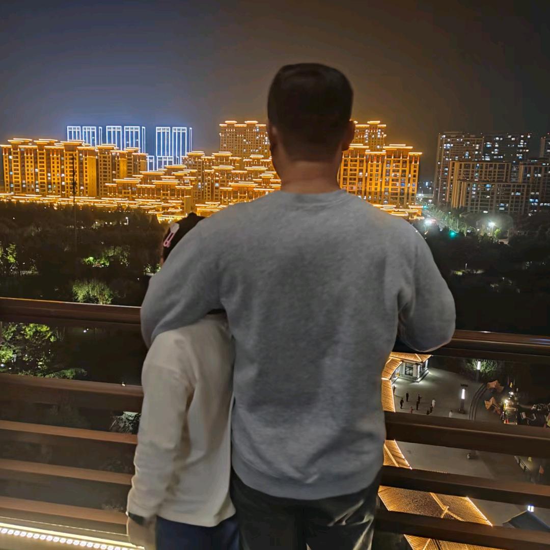 阿涛哥（栾庆涛）