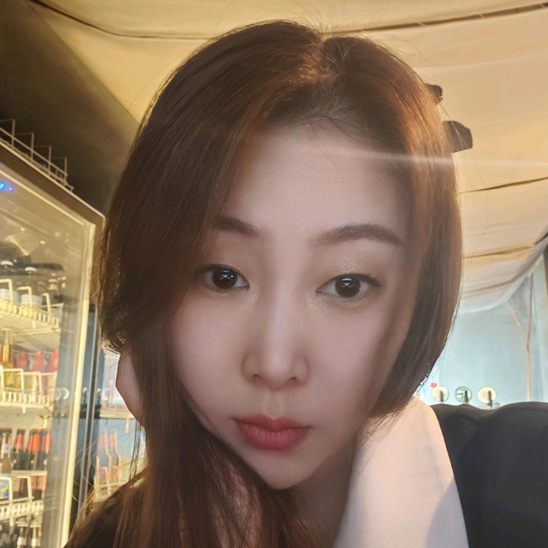乍见丹