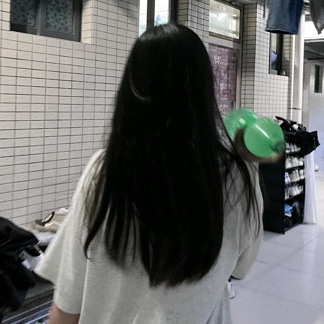 暴躁不文艺女青年.