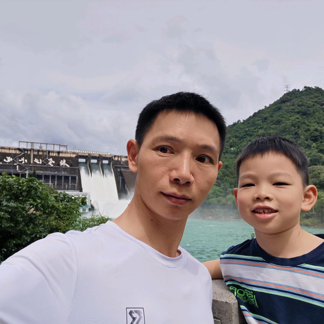 中国电信侯乐华