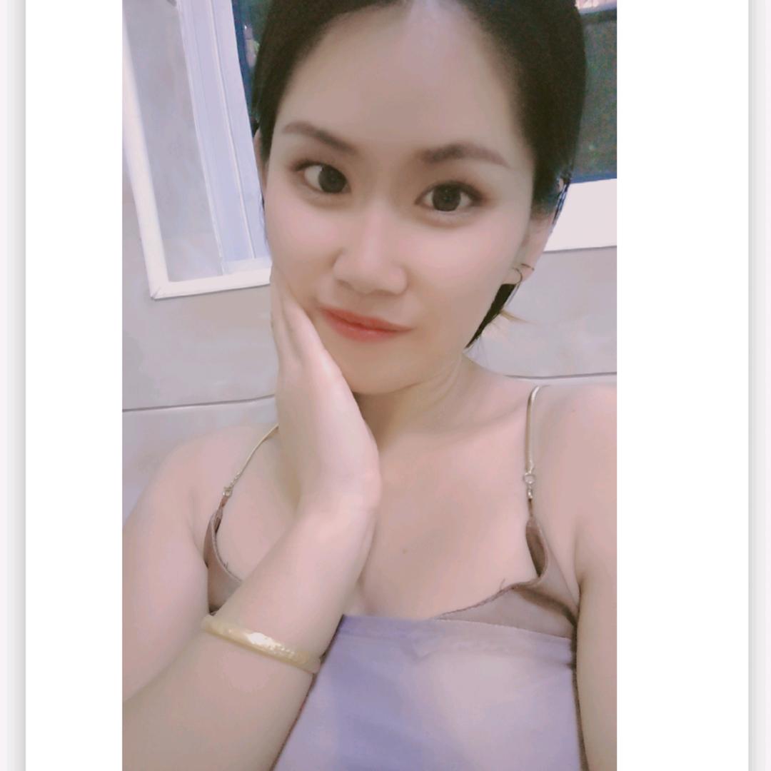 Ai  欢子  