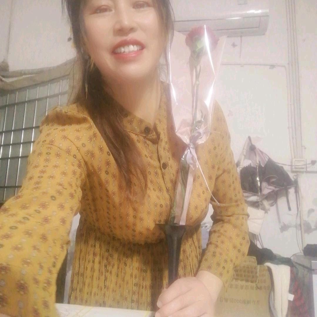 川幺妹儿:不定时开播