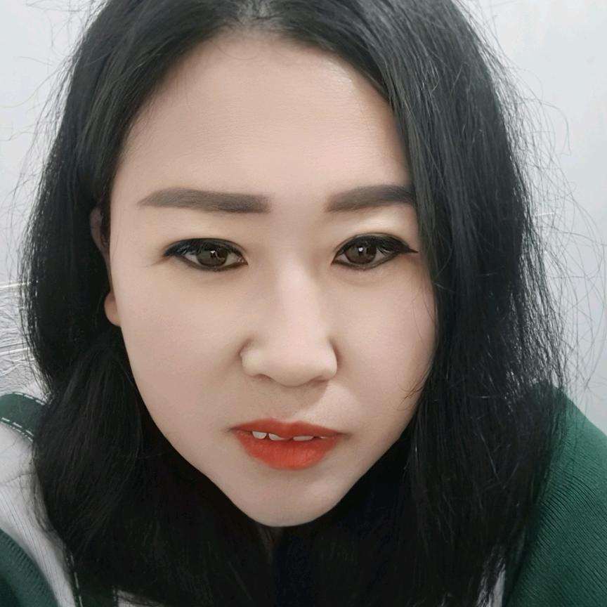 连山区聚鑫化妆品经营商行