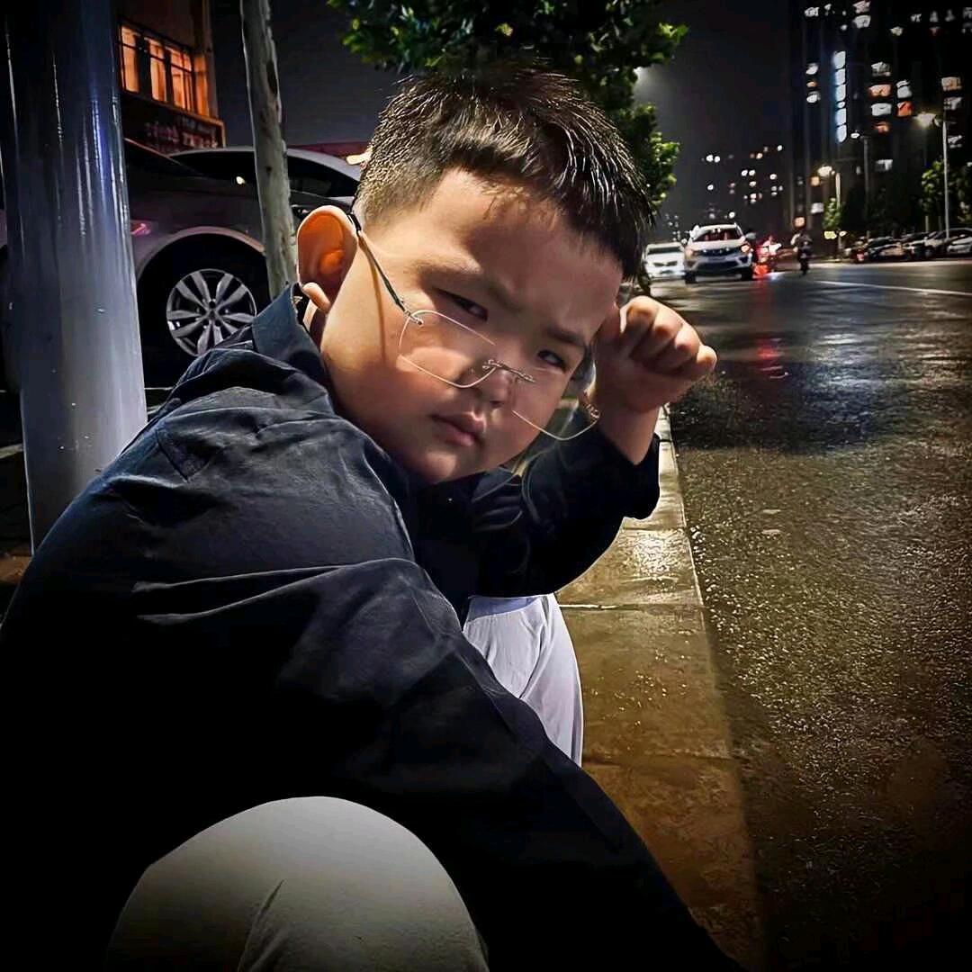 东杰吖