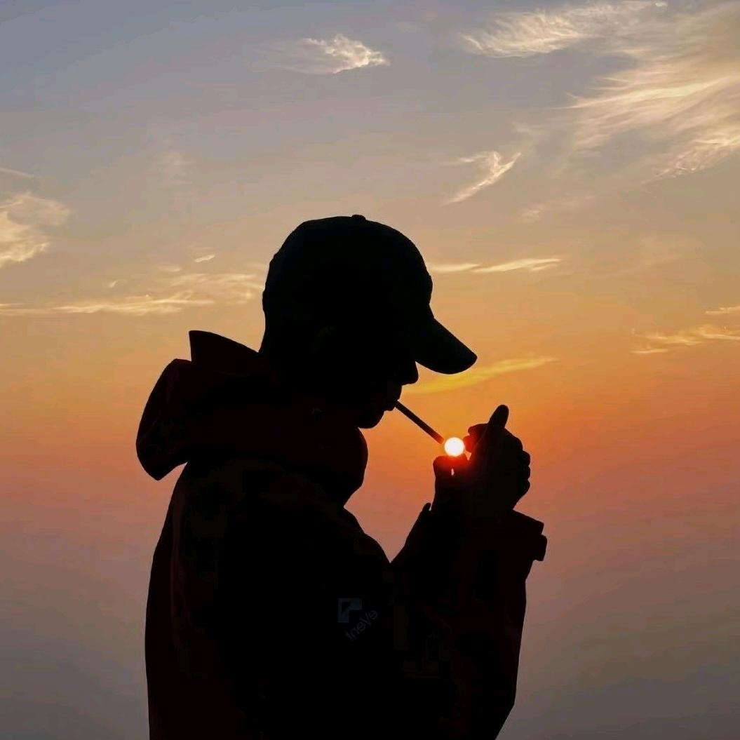 ༒孤獨།成癮༾