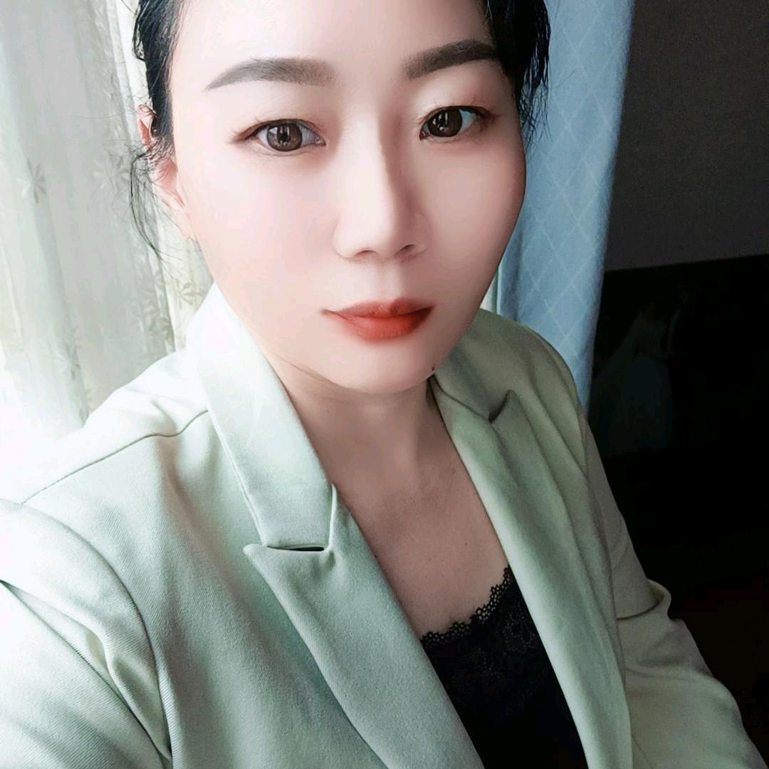 沙雕女孩✨✨