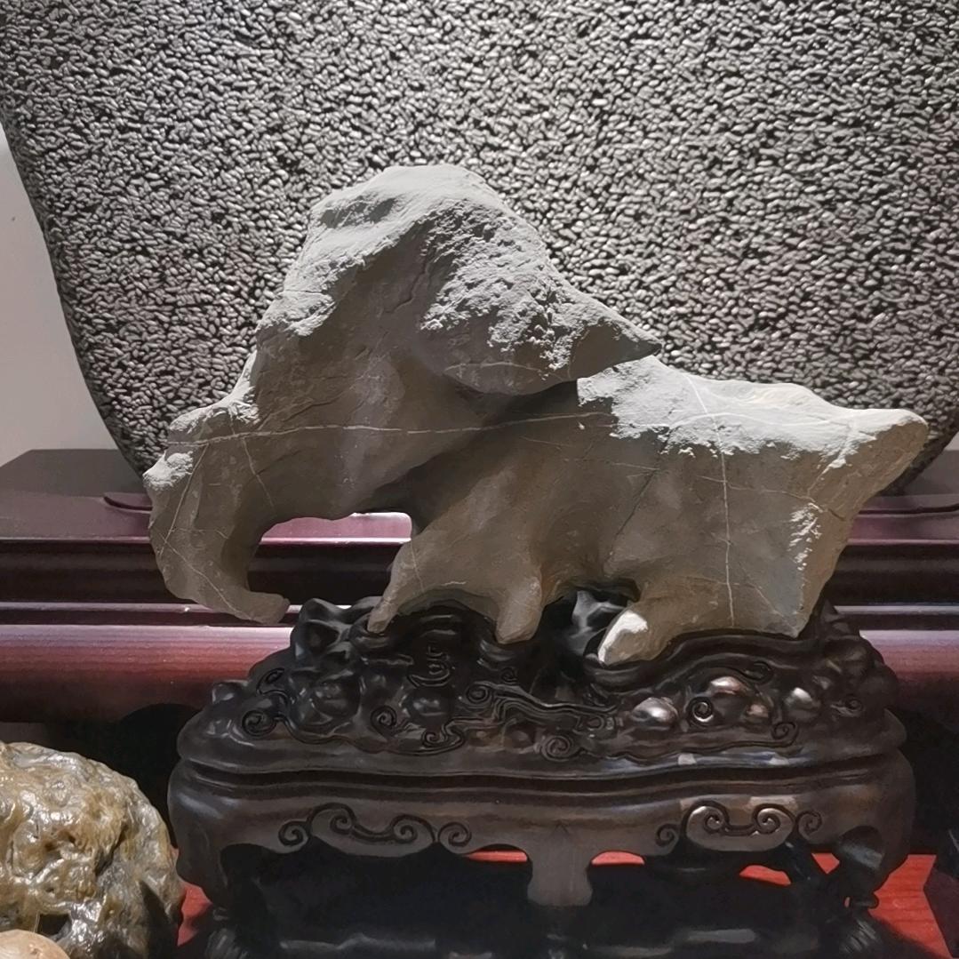 高端金纹米粒石茶盘