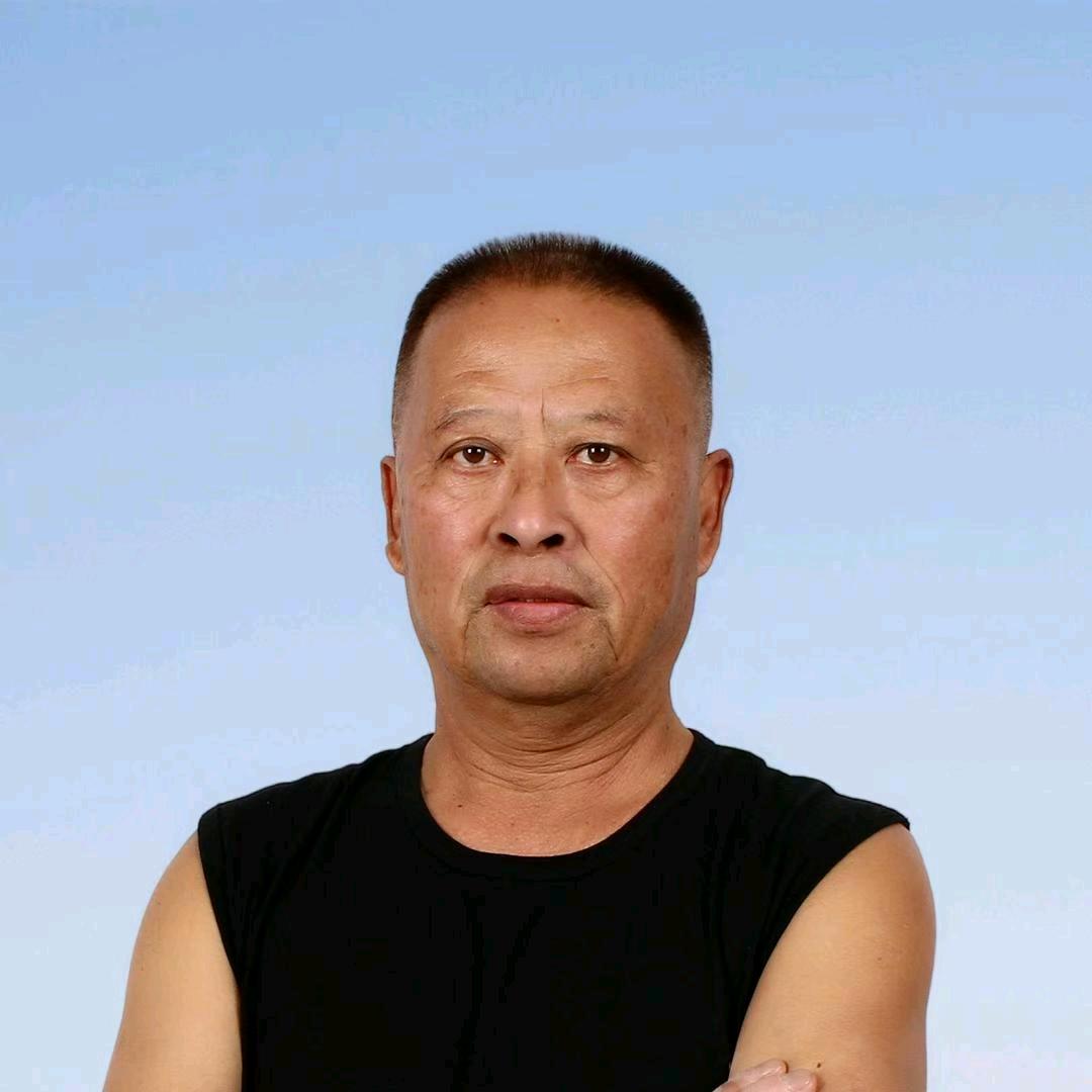 绥中县鑫元宝平板二手车