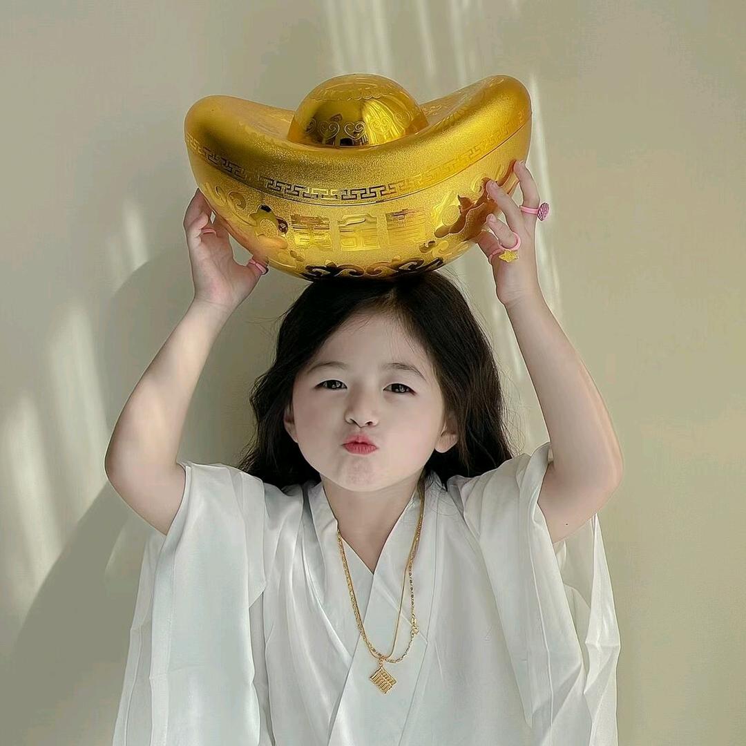 李倩