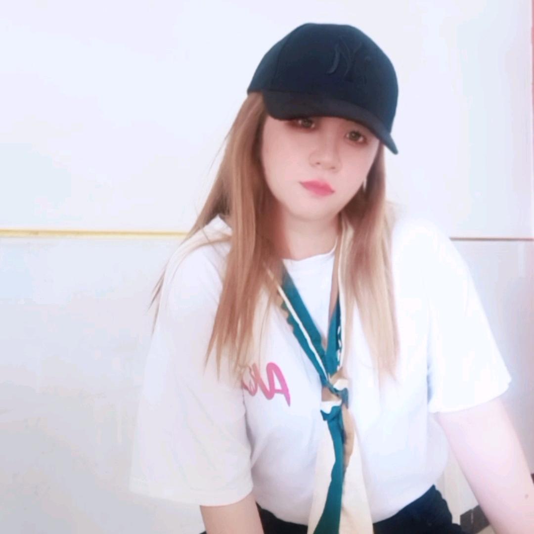 利莎莎