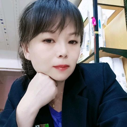 @岚蓝👻勿连赞