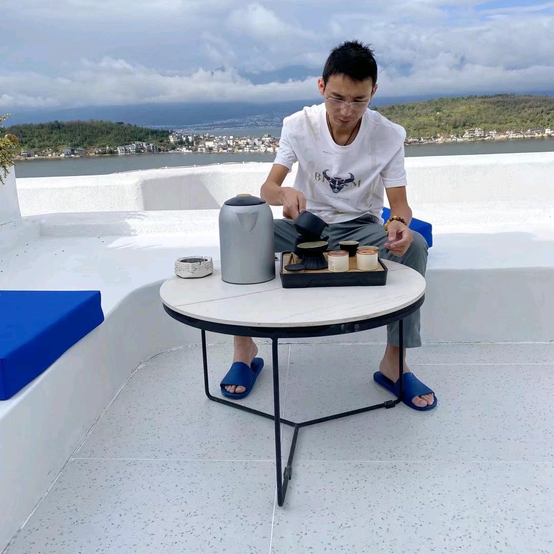 一小泥巴一