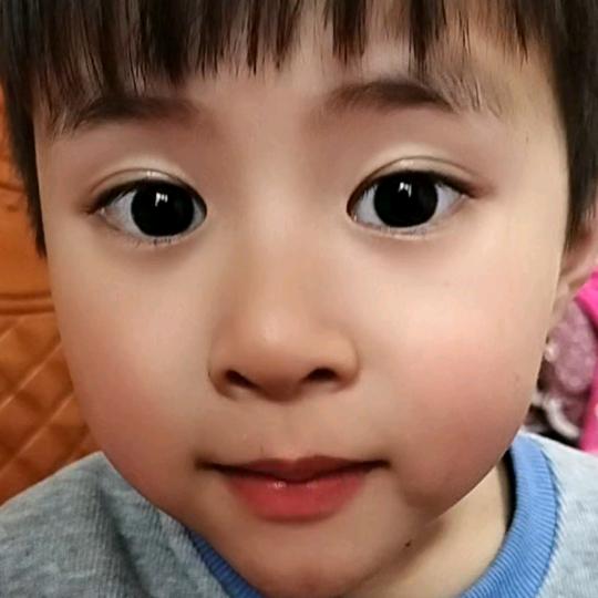 俊俏的后生