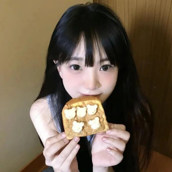 老六爱吃零食店