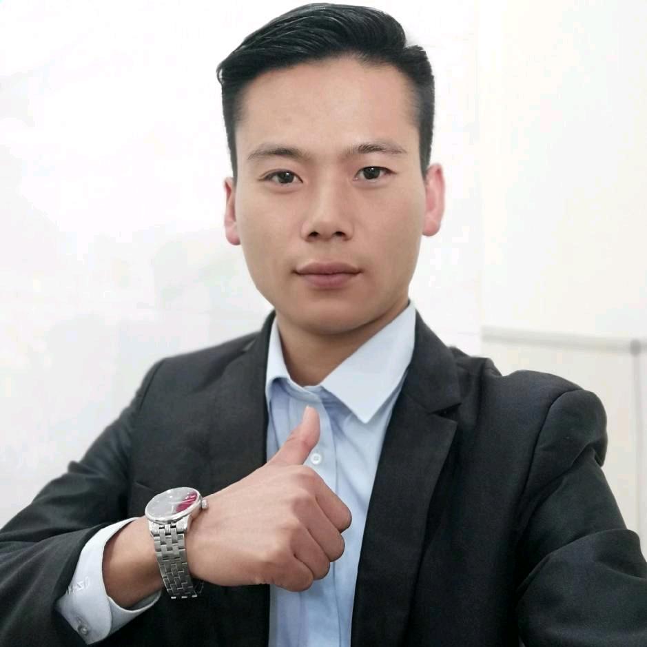 昆明封阳台李歌