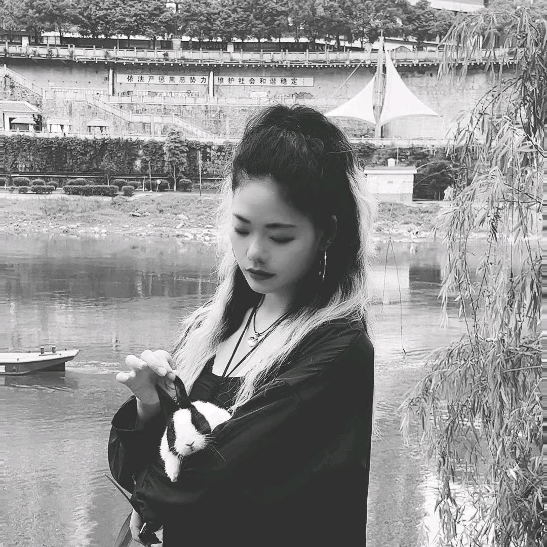 🌬小雪姐姐💨
