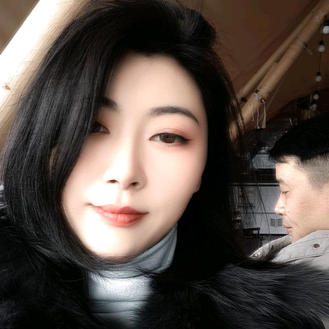 女  汉 纸 