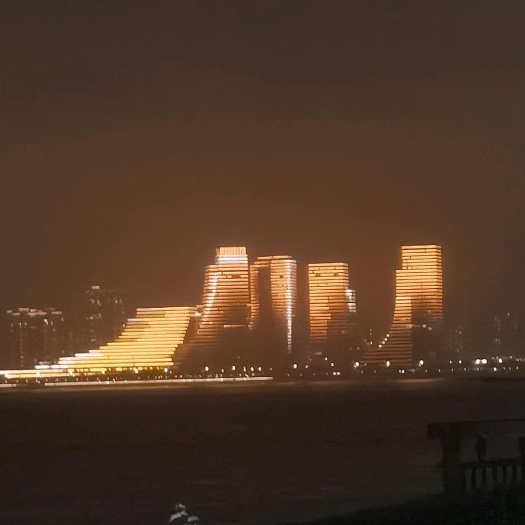 ꧁提灯寻你ℒℴѵℯ¹³¹⁴꧂