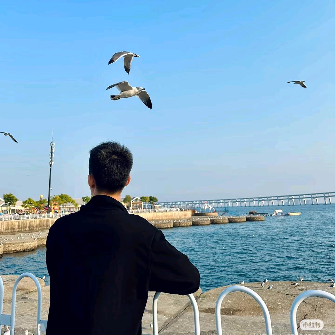 小李爱睡觉