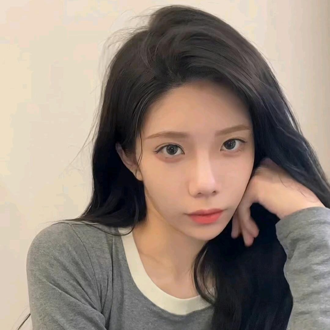 高冷的汉堡宝🍔