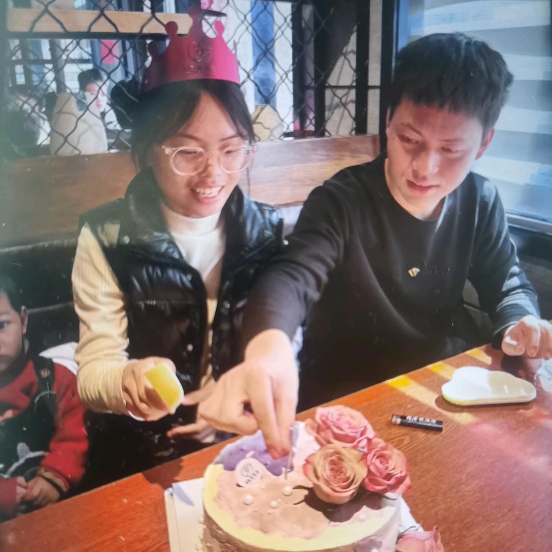 开开心心每一天🌷🌷🌷