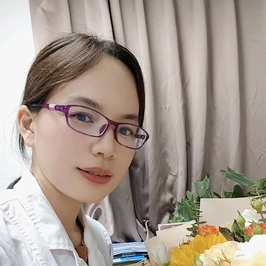 信丰生长发育李莉医生