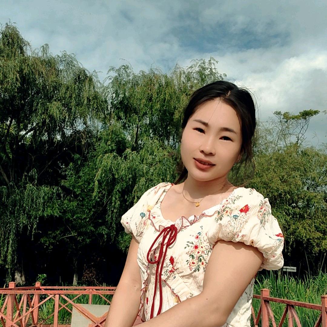 巧    美     媚