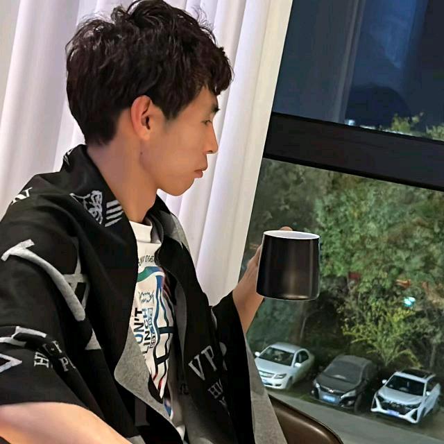 南宫羽末