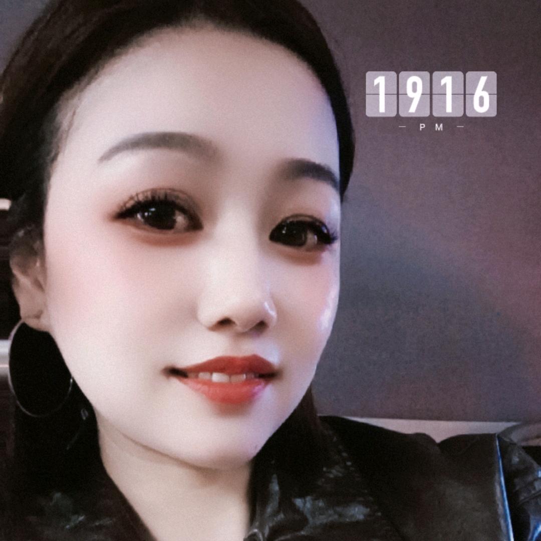 杨佳佳
