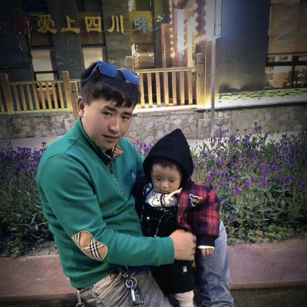 开开心心✨