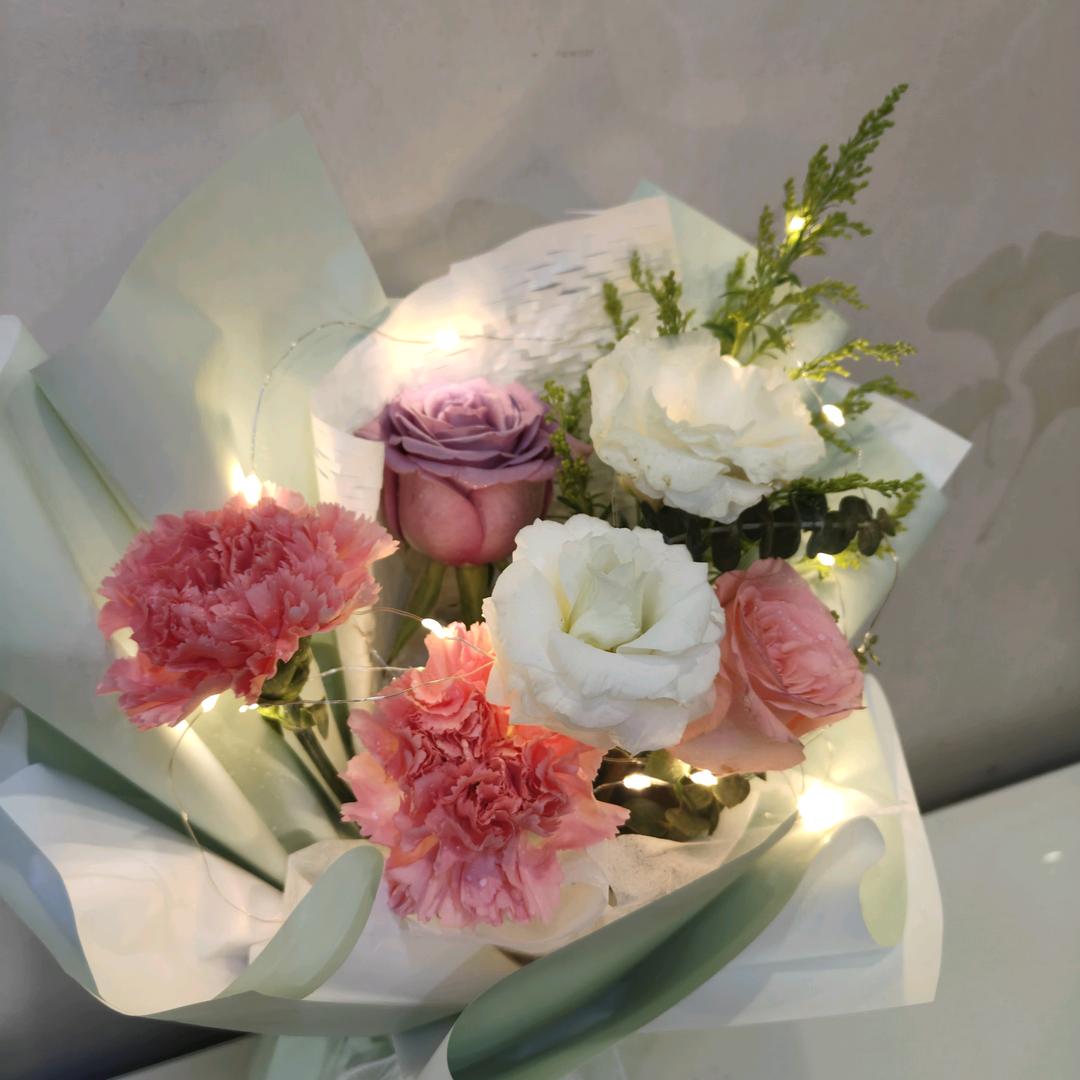 洋气的小煤婆<<拒私聊>>