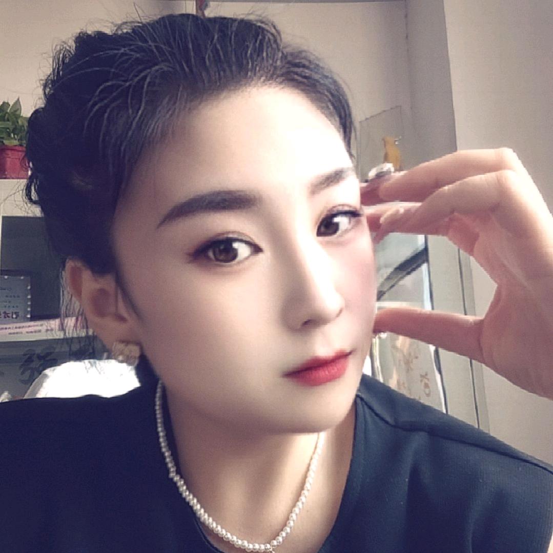 ༒༊本宫没空༓༖༄: @冷້໌ᮩ心ꦿ᭄