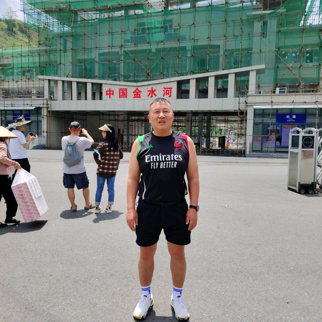 山上的阿达旺仔