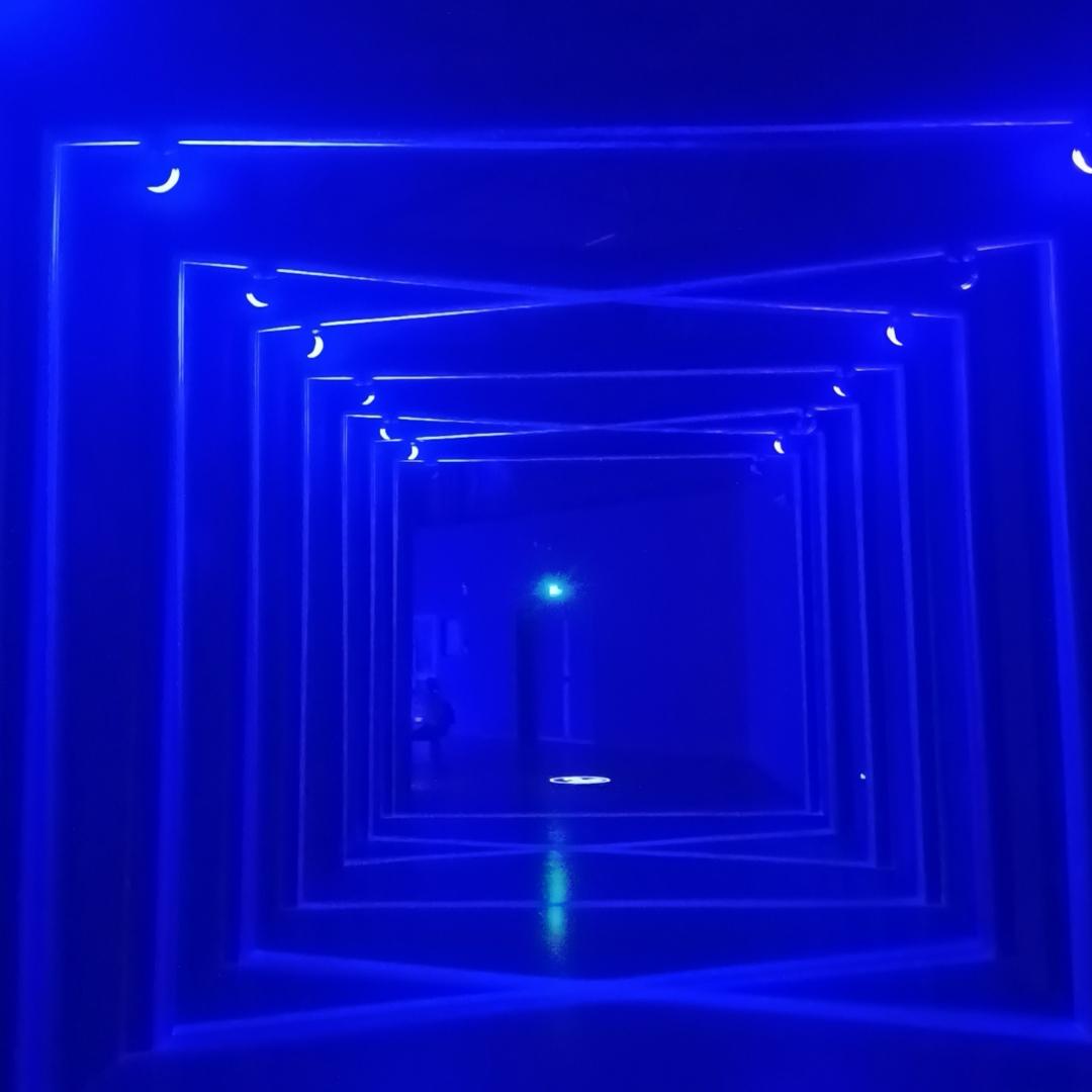 千里之内皆兄弟