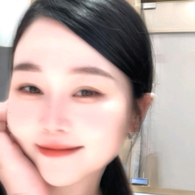 杨 Yᴗ͈ïangଇᐝོ