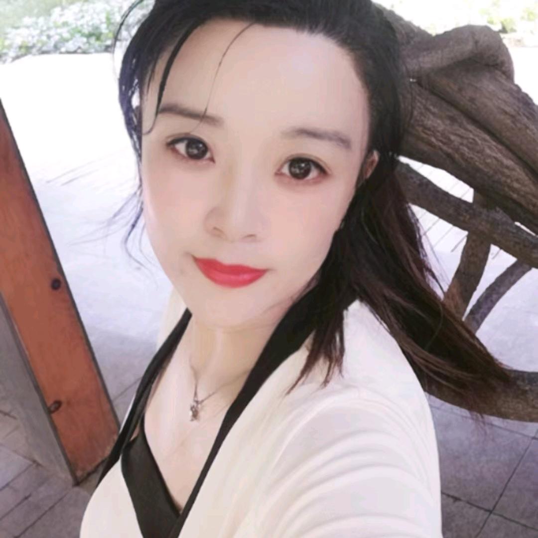 蓉尔