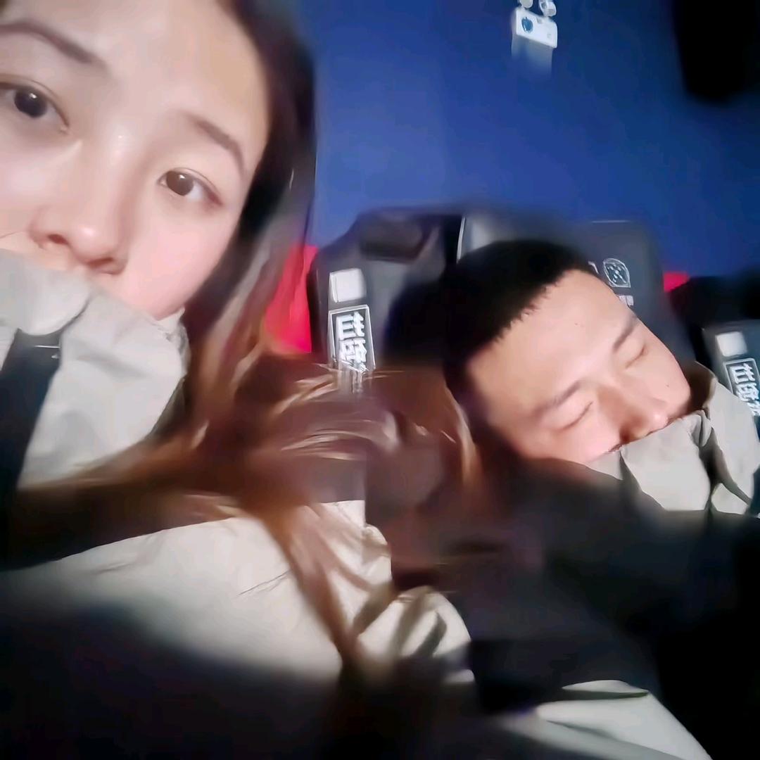 吃辣椒.