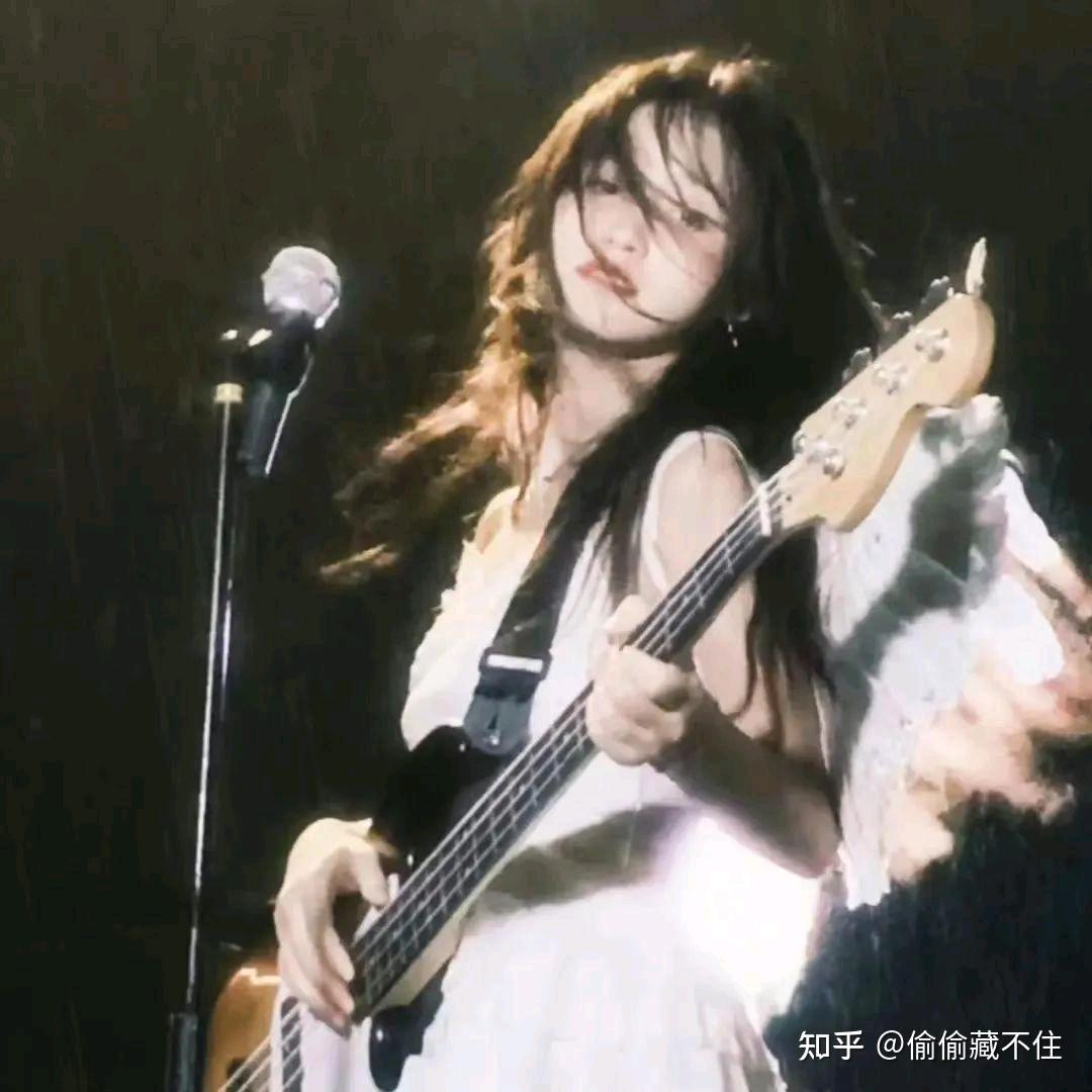 依然是我