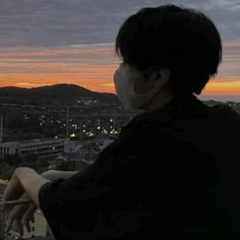 小王同学清醒啦✨